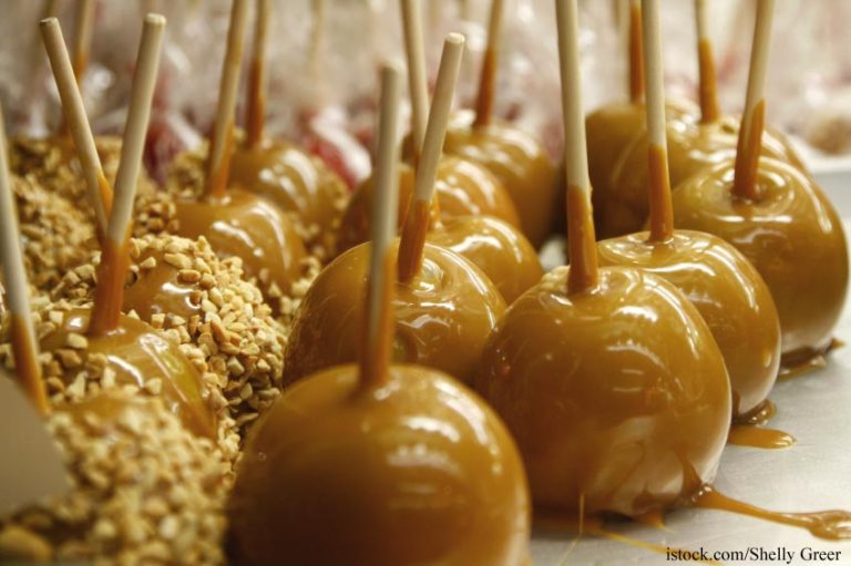 Brands in Caramel Apple Listeria Outbreak Happy Apple, Kroger, Karm'l