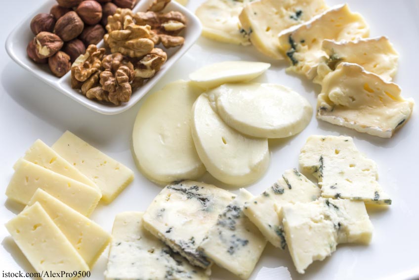 Raw Milk Aged Cheeses are Relatively Safe, According to Study